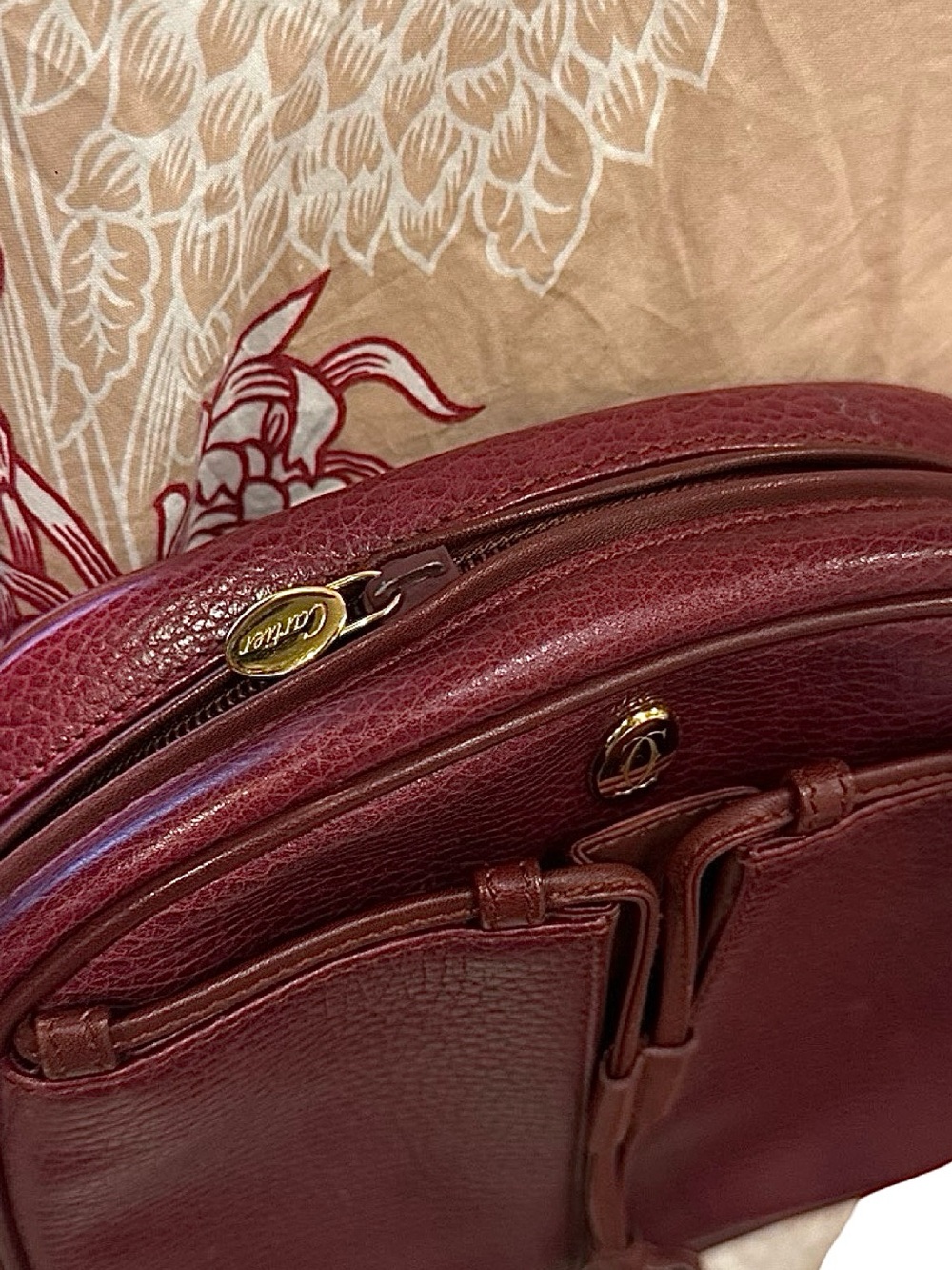 1980’s Must de Cartier Pebbled Leather Crossbody bag - Vintage French Luxury - Picture 7 of 14